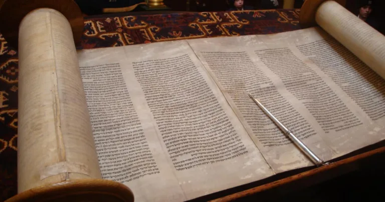 تقویم یهودی یا عبری چیست و چطور کار می‌کند؟